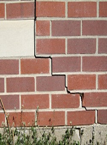 photo of a rotating foundation wall with cracks in Orillia